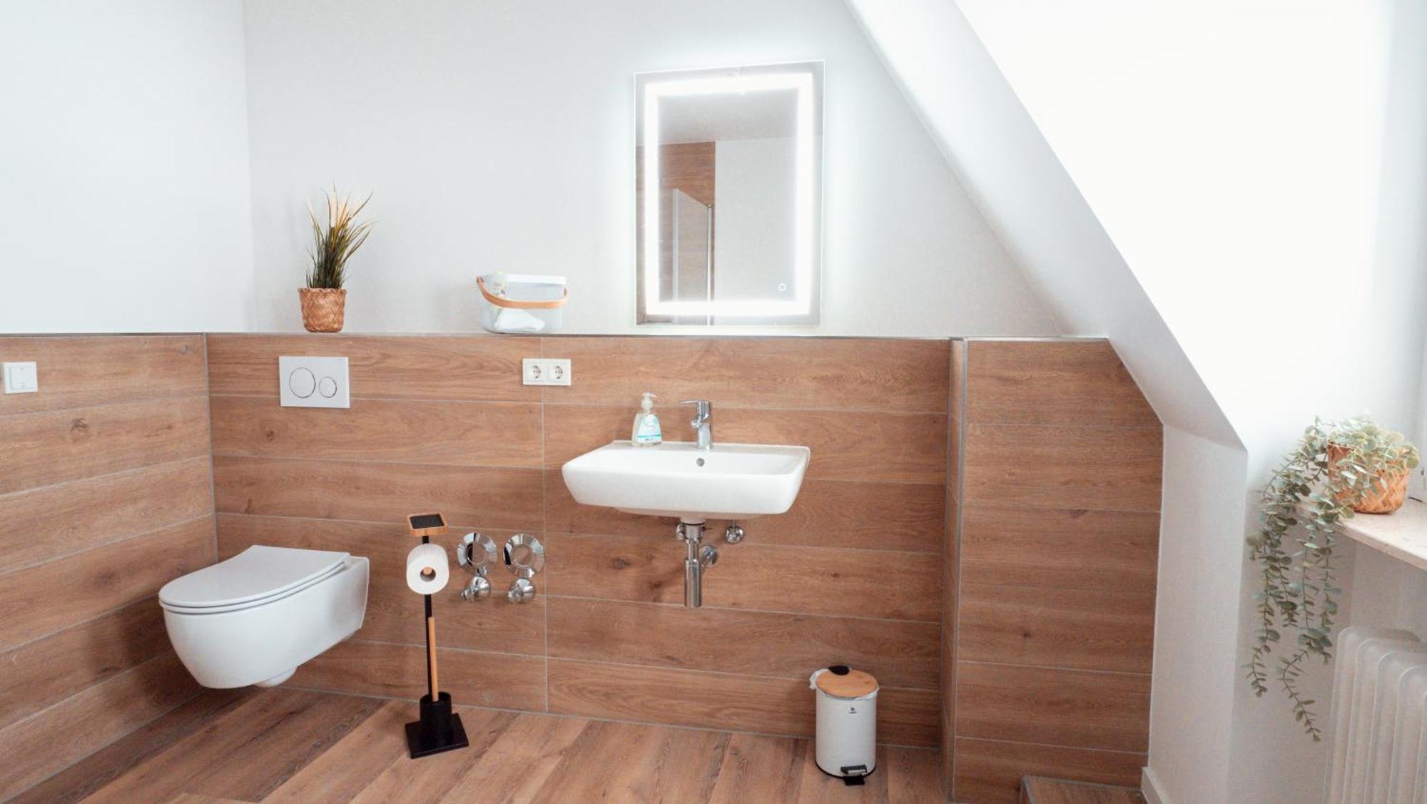 Apartamento Wohnen Auf Zeit In Sarrebruck Exterior foto
