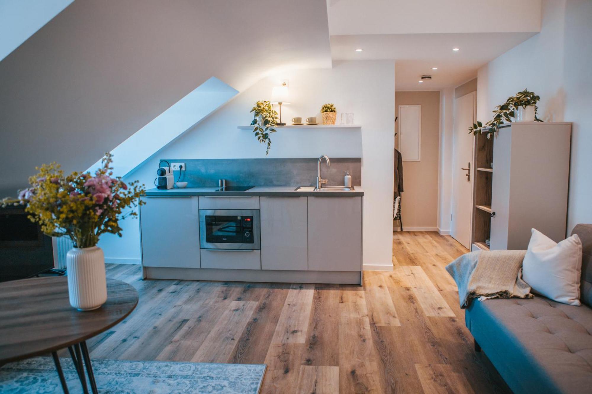 Apartamento Wohnen Auf Zeit In Sarrebruck Exterior foto
