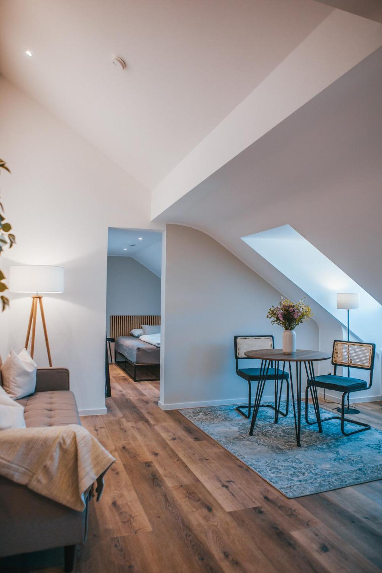 Apartamento Wohnen Auf Zeit In Sarrebruck Exterior foto