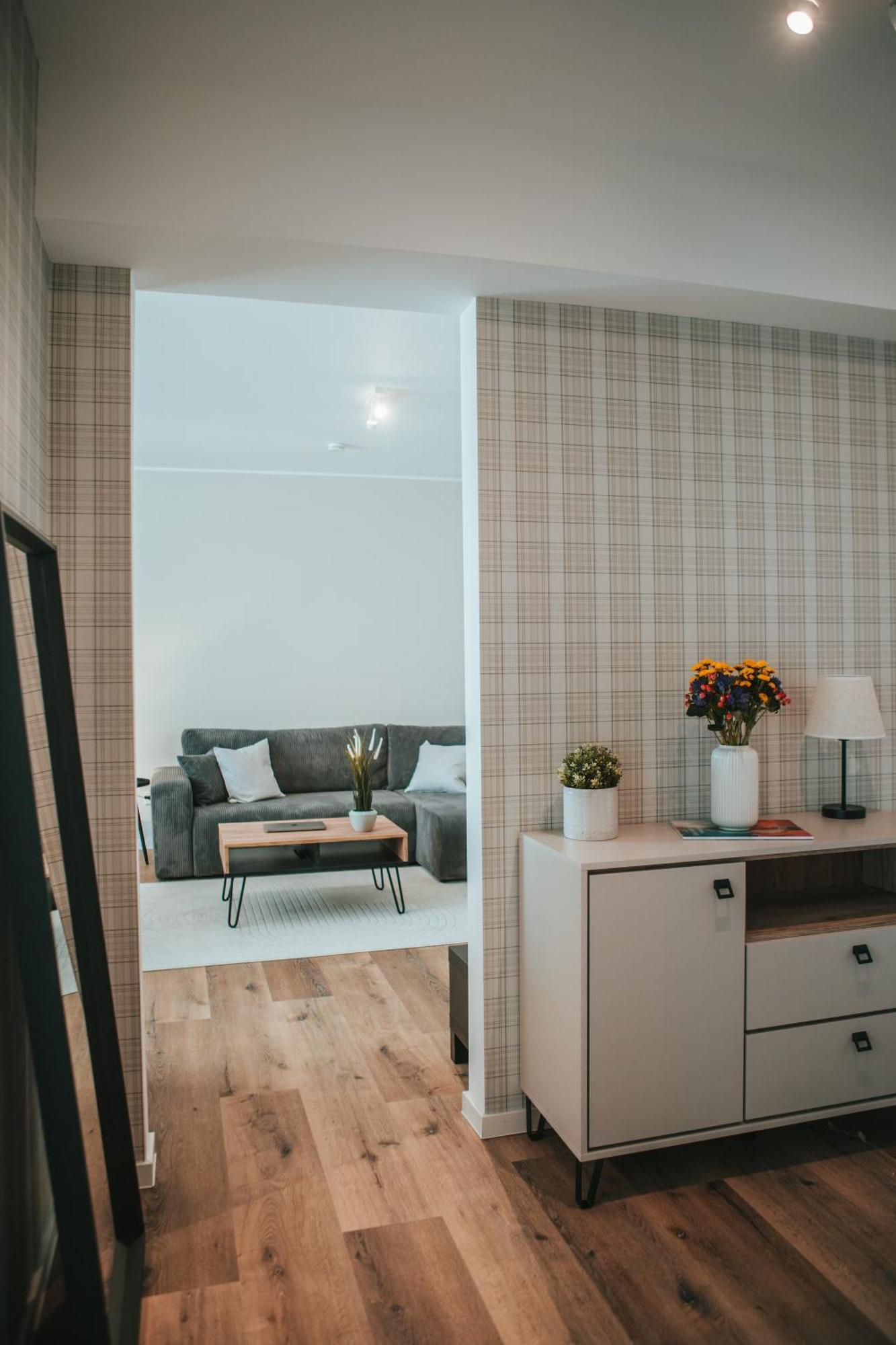 Apartamento Wohnen Auf Zeit In Sarrebruck Exterior foto